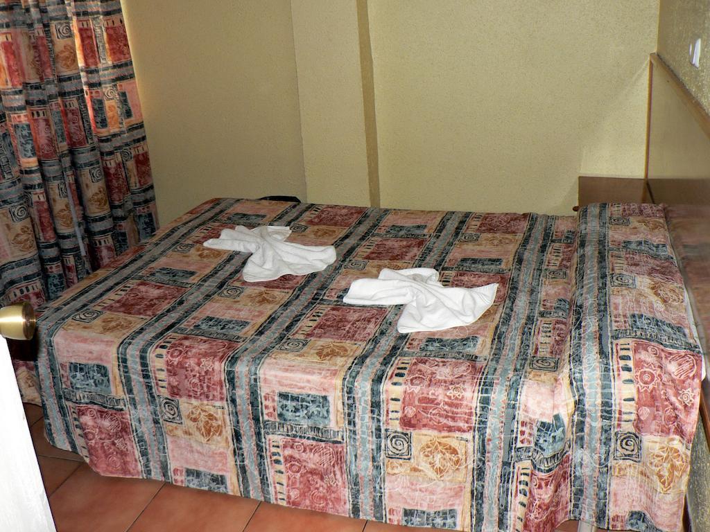 Hostal Terramar Пальма-де-Майорка Номер фото